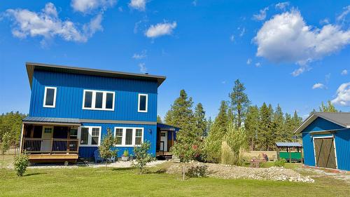 5469 Riverview Frontage Road, Ta Ta Creek, BC - Indoor