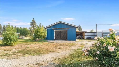 5469 Riverview Frontage Road, Ta Ta Creek, BC - Outdoor