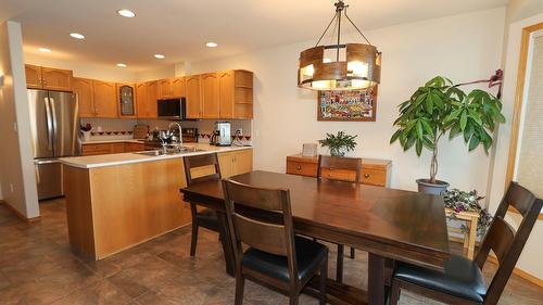 912 Ben Keer Drive, Kimberley, BC - Indoor Photo Showing Dining Room