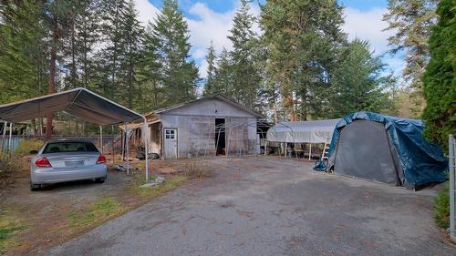 4099 Miller Road, Kelowna, BC - Outdoor