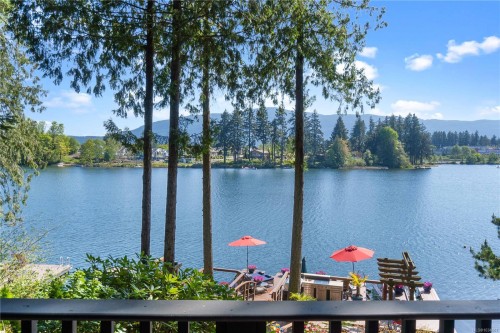 211 Ferntree Pl, Nanaimo, BC 