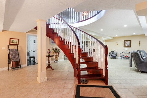 1781 Thurber Rd, Comox, BC 