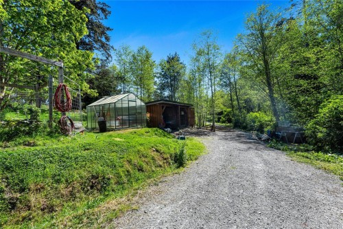 7586 Somenos Rd, Duncan, BC 