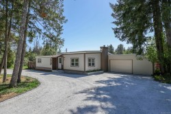 747 Powerhouse Rd Courtenay, BC V9N 9L1