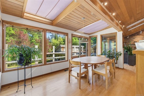 5630 Batu Rd, Saanich, BC 