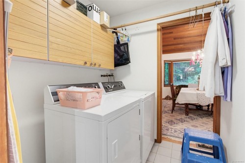 5630 Batu Rd, Saanich, BC 