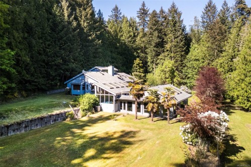 5630 Batu Rd, Saanich, BC 