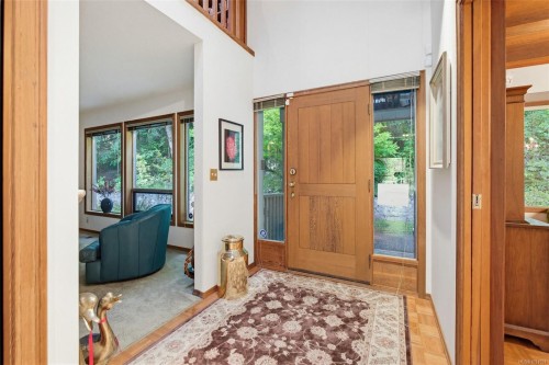 5630 Batu Rd, Saanich, BC 