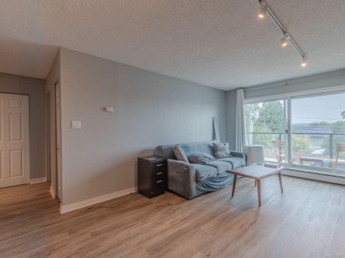 303-218 Bayview Ave, Ladysmith, BC - Indoor