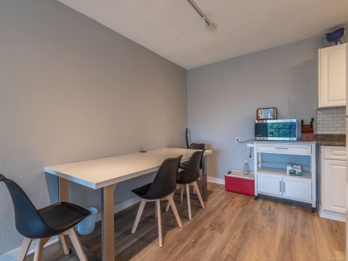 303-218 Bayview Ave, Ladysmith, BC - Indoor