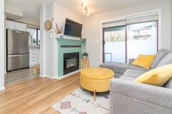 209-545 Manchester Rd Victoria, BC V8T 5H6