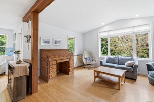 1302 Victoria Rd, Ucluelet, BC 