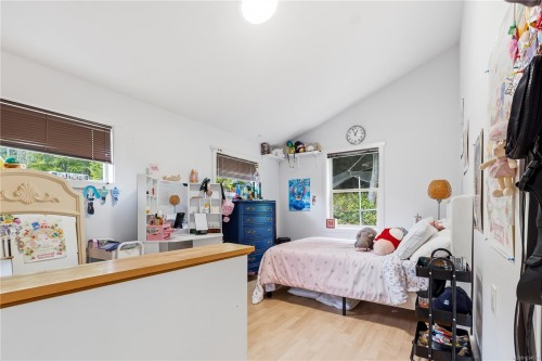 1302 Victoria Rd, Ucluelet, BC 