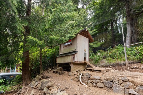 1302 Victoria Rd, Ucluelet, BC 