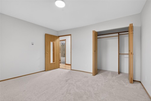 8071 Queen St, Crofton, BC 
