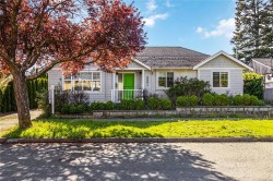 2508 Shakespeare St Victoria, BC V8R 4G5