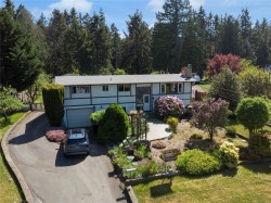 7937 Southwind Dr  Lantzville, BC V0R 2H0