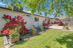 504 Wilrose Pl Ladysmith, BC V9G 1P3