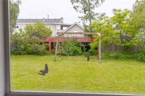 10046 Judson Pl, Sidney, BC 