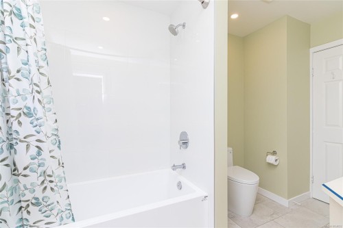 10046 Judson Pl, Sidney, BC 