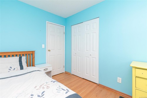 10046 Judson Pl, Sidney, BC 