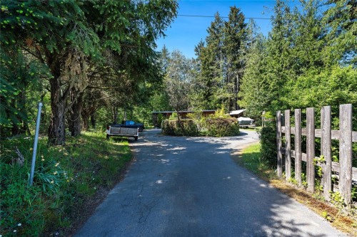 490 Rainbow Rd, Salt Spring, BC 