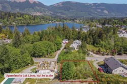 474 Point Ideal Dr Lake Cowichan, BC V0R 2G0