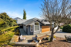 72 Marine Dr Cobble Hill, BC V8H 0K8