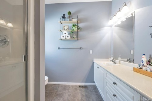 6342 Herons Pl, Duncan, BC 