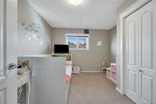 6342 Herons Pl, Duncan, BC 