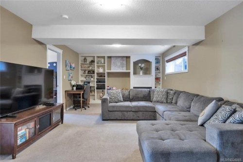 6342 Herons Pl, Duncan, BC 