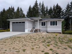 149 Edgewood Dr Lake Cowichan, BC V0R 2G0