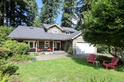 789 3RD St Courtenay, BC V9N 1E9