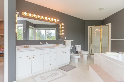2228 Tarn Pl, Duncan, BC 