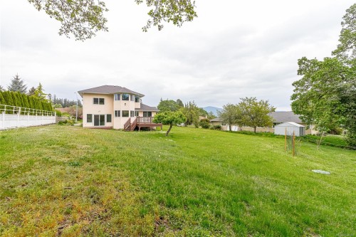 2228 Tarn Pl, Duncan, BC 