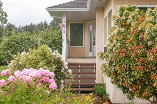 2228 Tarn Pl, Duncan, BC 