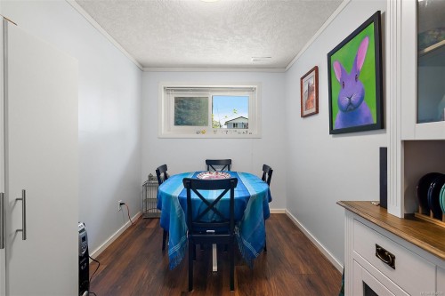 10292 Godfrey Pl, Sidney, BC 