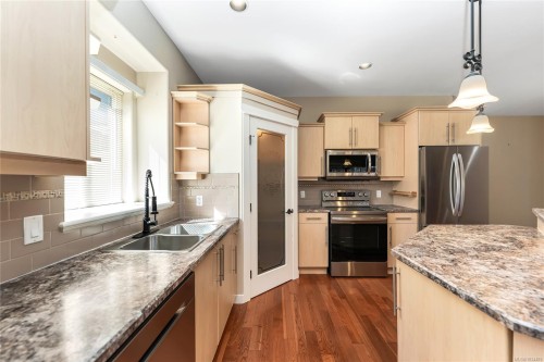 3031 Keystone Dr, Duncan, BC 