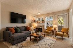#204-1580 Christmas Ave Saanich, BC V8P 2X2