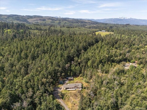 2004 Rena Rd, Nanoose Bay, BC 