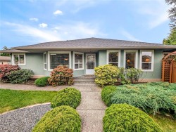256 Mulberry Pl Parksville, BC V9P 2S7