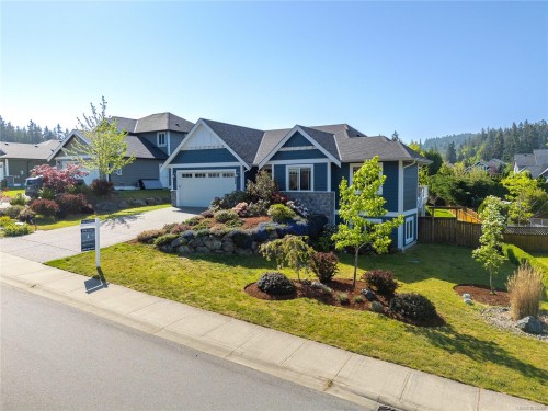880 Pratt Rd, Mill Bay, BC 