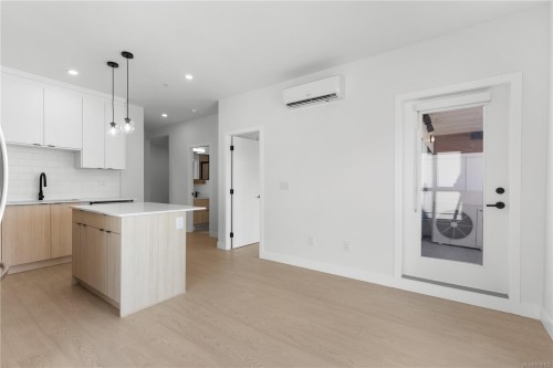 #617-2629 Millstream Rd, Langford, BC - Indoor Photo Showing Kitchen With Upgraded Kitchen