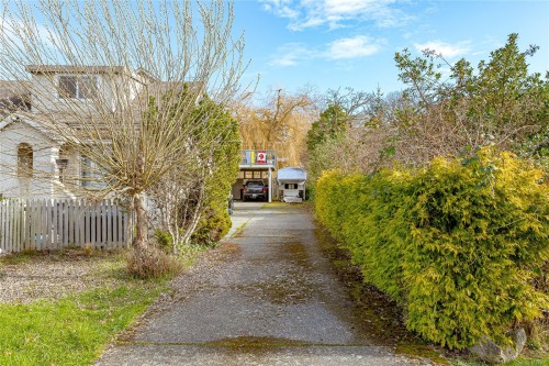 485 Sturdee St, Esquimalt, BC - Outdoor