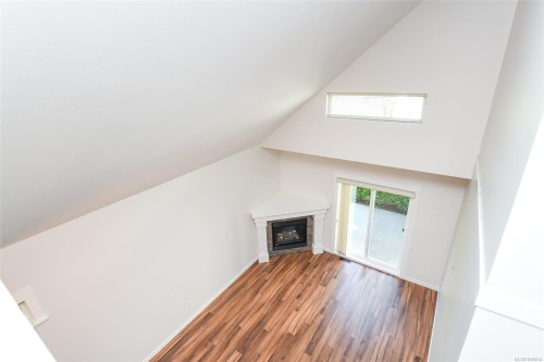 1-700 Lancaster Way, Comox, BC 