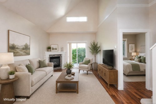 1-700 Lancaster Way, Comox, BC 