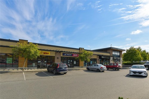 105-740 Trunk Rd, Duncan, BC - Outdoor