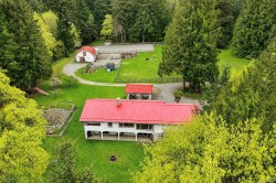 5150 & 5160 Lee Rd Duncan, BC V9L 6S6