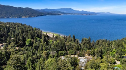 347 Collins Rd, Salt Spring, BC 