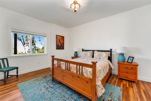 347 Collins Rd, Salt Spring, BC 